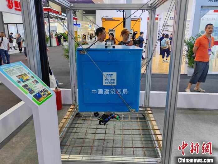 近两千家企业参展第27届中国(广州)国际建筑装饰博览会
